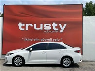 Toyota Corolla 1.5 DREAM MDS SEDAN