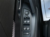Peugeot 2008 1.2 e-VTI PureTech Start-Stop GT Line EAT6 110 Hp 