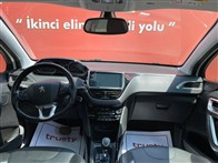 Peugeot 2008 1.5 BlueHDI Allure EAT6 120 Ps Crossover