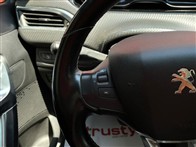 Peugeot 2008 1.5 BlueHDI Allure EAT6 120 Ps Crossover