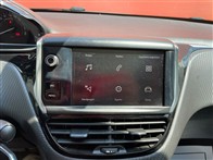Peugeot 2008 1.5 BlueHDI Allure EAT6 120 Ps Crossover