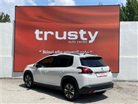 Peugeot 2008 1.5 BlueHDI Allure EAT6 120 Ps Crossover