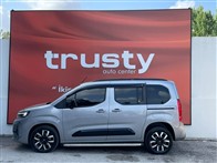 Opel Combo 1.5 CDTI Ultimate Otomatik 132 Ps Kombi