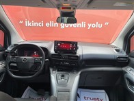 Opel Combo 1.5 CDTI Ultimate Otomatik 132 Ps Kombi
