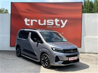 Opel Combo 1.5 CDTI Ultimate Otomatik 132 Ps Kombi