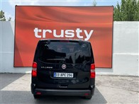 Fiat Ulysse Lounge Maxi 2.2 180 hp At8