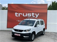 Peugeot Rifter 1.5 BlueHDI Allure 132 Ps Combi
