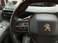 Peugeot Rifter 1.5 BlueHDI Allure 132 Ps Combi