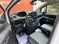 Peugeot Rifter 1.5 BlueHDI Allure 132 Ps Combi