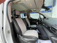 Peugeot Rifter 1.5 BlueHDI Allure 132 Ps Combi