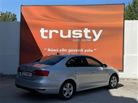 Volkswagen Jetta 1.6 TDI Highline 103 Hp Sedan