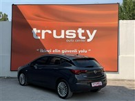 Opel Astra 1.6 CDTI Excellence Otomatik 134 Hp Hatchback