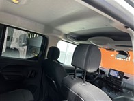 Opel Combo Combo-e Edition 136 HP 50 kWh Kısa