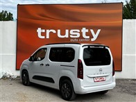 Opel Combo Combo-e Edition 136 HP 50 kWh Kısa