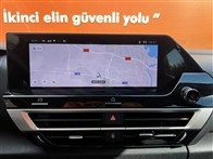 Citroen C4 X 1.2 PureTech Shine Bold