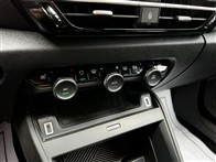Citroen C4 X 1.2 PureTech Shine Bold