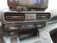 Opel Combo 1.5 CDTI Ultimate Otomatik 132 Ps Kombi