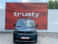 Opel Combo 1.5 CDTI Ultimate Otomatik 132 Ps Kombi