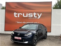 Citroen C4 1.2 PURETECH SHINE EAT8