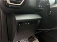 Citroen C4 1.2 PURETECH SHINE EAT8